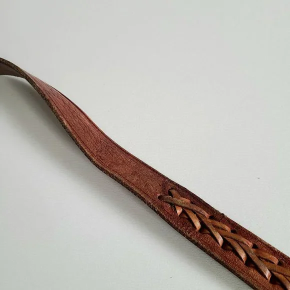 Hand made leather belt with braded details. - Picture 4 of 8